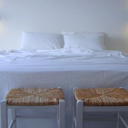 Miramare Hotel Folegandros Town Ngoại thất bức ảnh