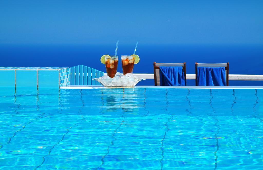 Miramare Hotel Folegandros Town Phòng bức ảnh